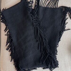 Bloomingdale’s 100% Cashmere Black Scarf with Fringe